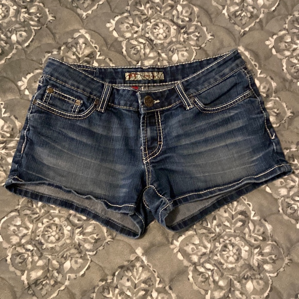 BKE Stella stretch size 28